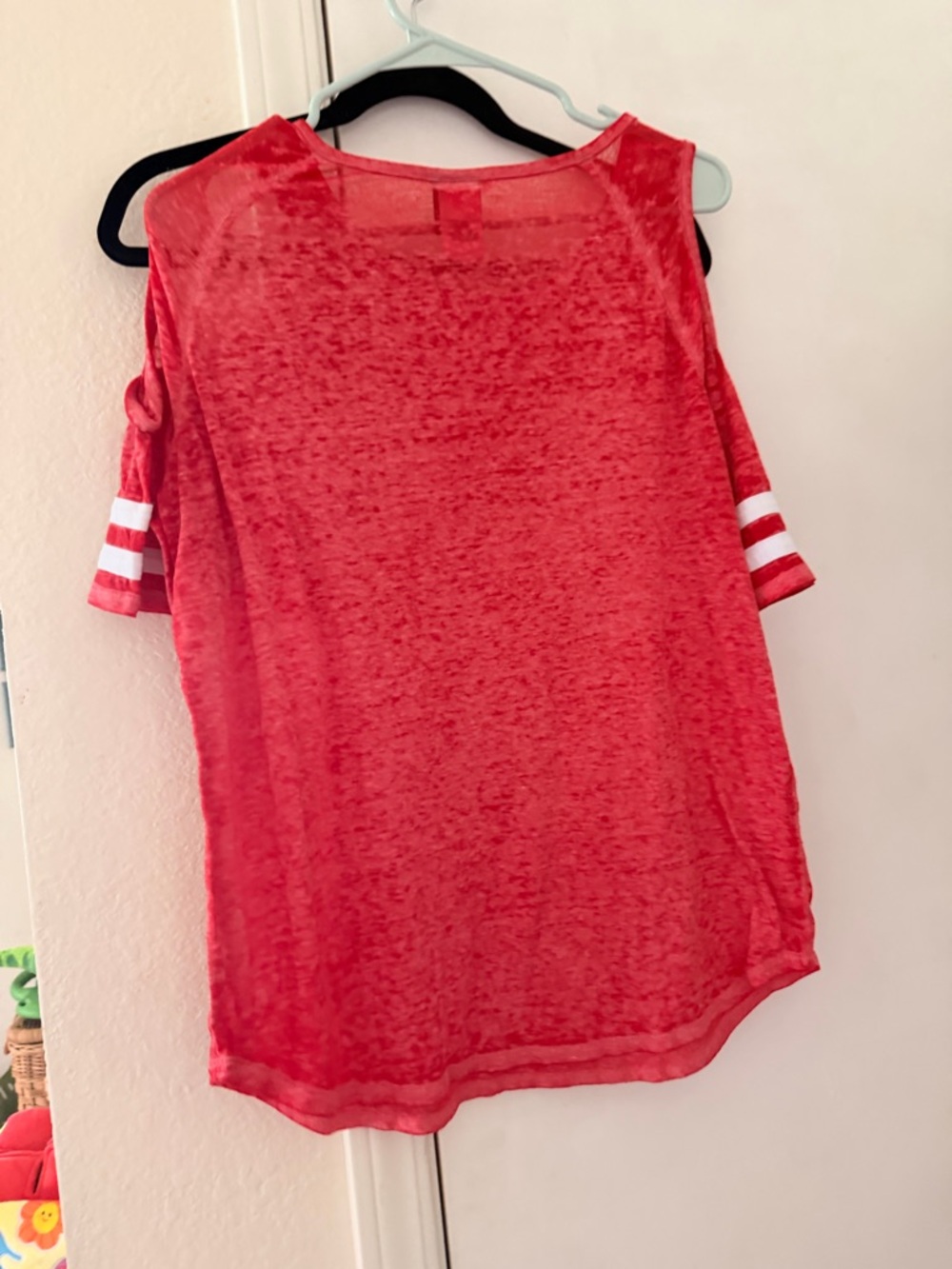 Modern Lux Red and White Cold-Shoulder Graphic Tee - Picture 9 of 9